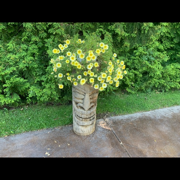 Meet your Posher, Karen - Picture 1 of 3